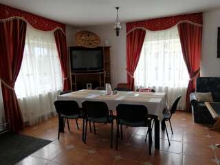 Дома для отпуска Casa Jasmin Бран Дом для отпуска-42