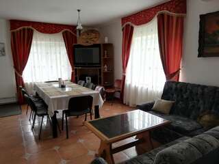 Дома для отпуска Casa Jasmin Бран Дом для отпуска-45